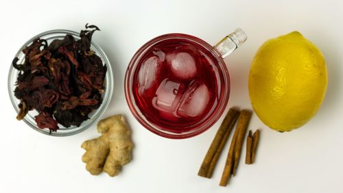 Sobolo - spicy refreshing hibiscus drink<br>Sobolo ingredients
