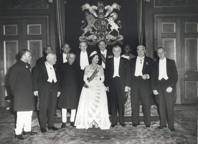 Interesting facts about Kwame Nkrumah<br>Queen Elizabeth II and Commonwealth leaders taken at the 1960 Commonwealth Conference