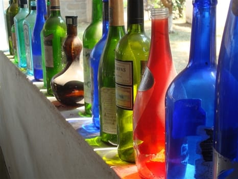The beautiful art of Glass Bead making from Ghana<br>Cedi Beads - Glass bottles