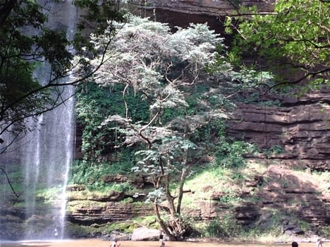 Boti Falls<br>Boti Falls