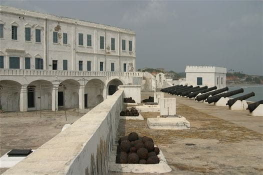 Cape Coast Castle Museum<br>Cape Coast Castle guns