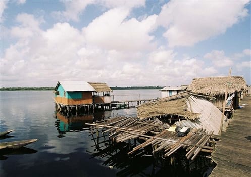 Nzulezu (Nzulezo): The Stilt Village of Ghana<br>Stilt houses